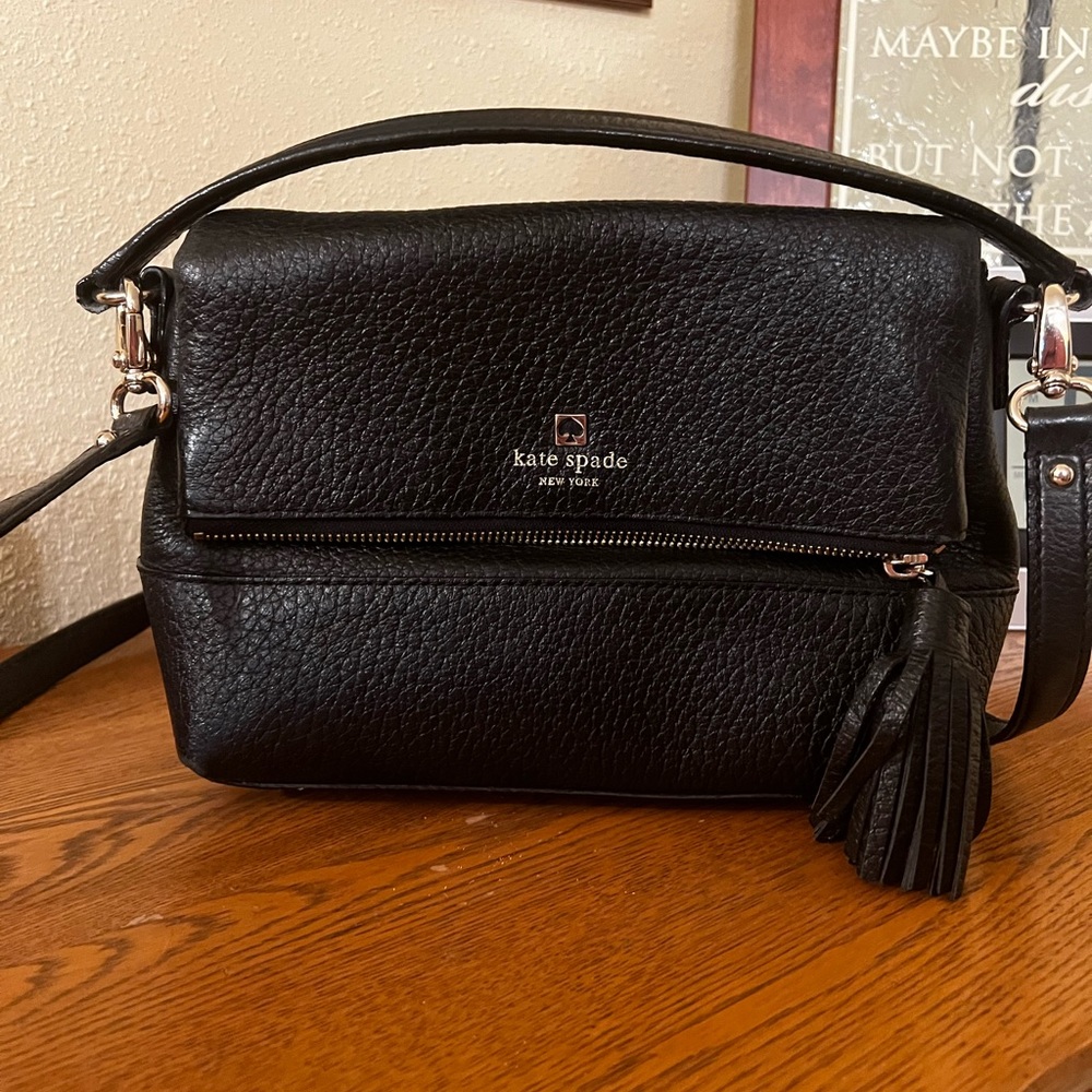 Used 2015 Black Kate Spade crossbody purse